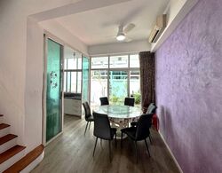 The Shaughnessy (D27), Terrace #596519141
